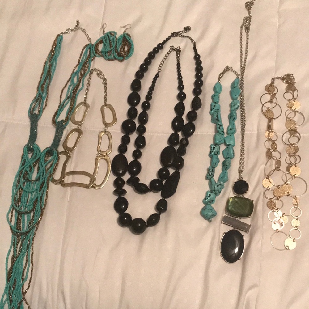 Chic Black and Gold Beaded Necklace Lot